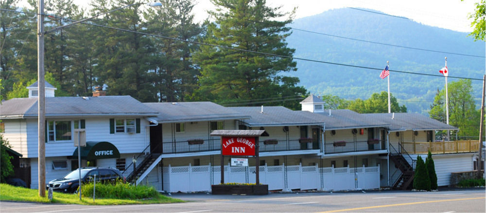 The Lake George Inn Luaran gambar